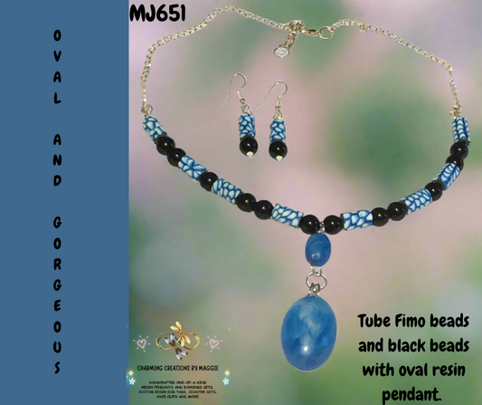 Oval And Gorgeous (Handcrafted one-of-a-kind set)