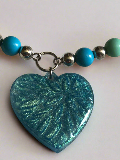 Leaves of love (Handcrafted one-of-a-kind set)